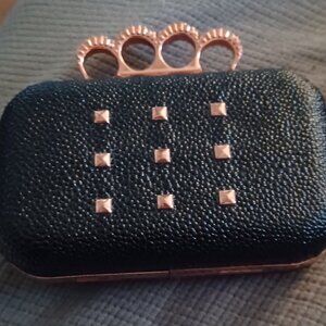 NWOT Rihanna Black Rose Gold Jewelled knuckle purse